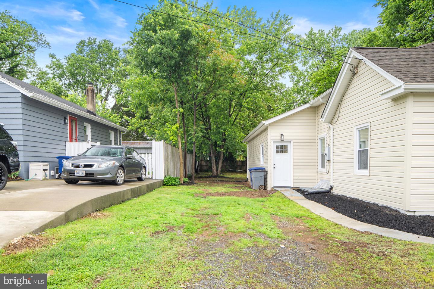 23 WILSON AVE NW, LEESBURG, Virginia 20176, 5 Bedrooms Bedrooms, ,2 BathroomsBathrooms,Residential,For sale,23 WILSON AVE NW,VALO2097354 MLS # VALO2097354
