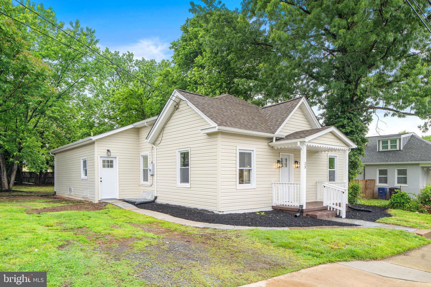 23 WILSON AVE NW, LEESBURG, Virginia 20176, 5 Bedrooms Bedrooms, ,2 BathroomsBathrooms,Residential,For sale,23 WILSON AVE NW,VALO2097354 MLS # VALO2097354