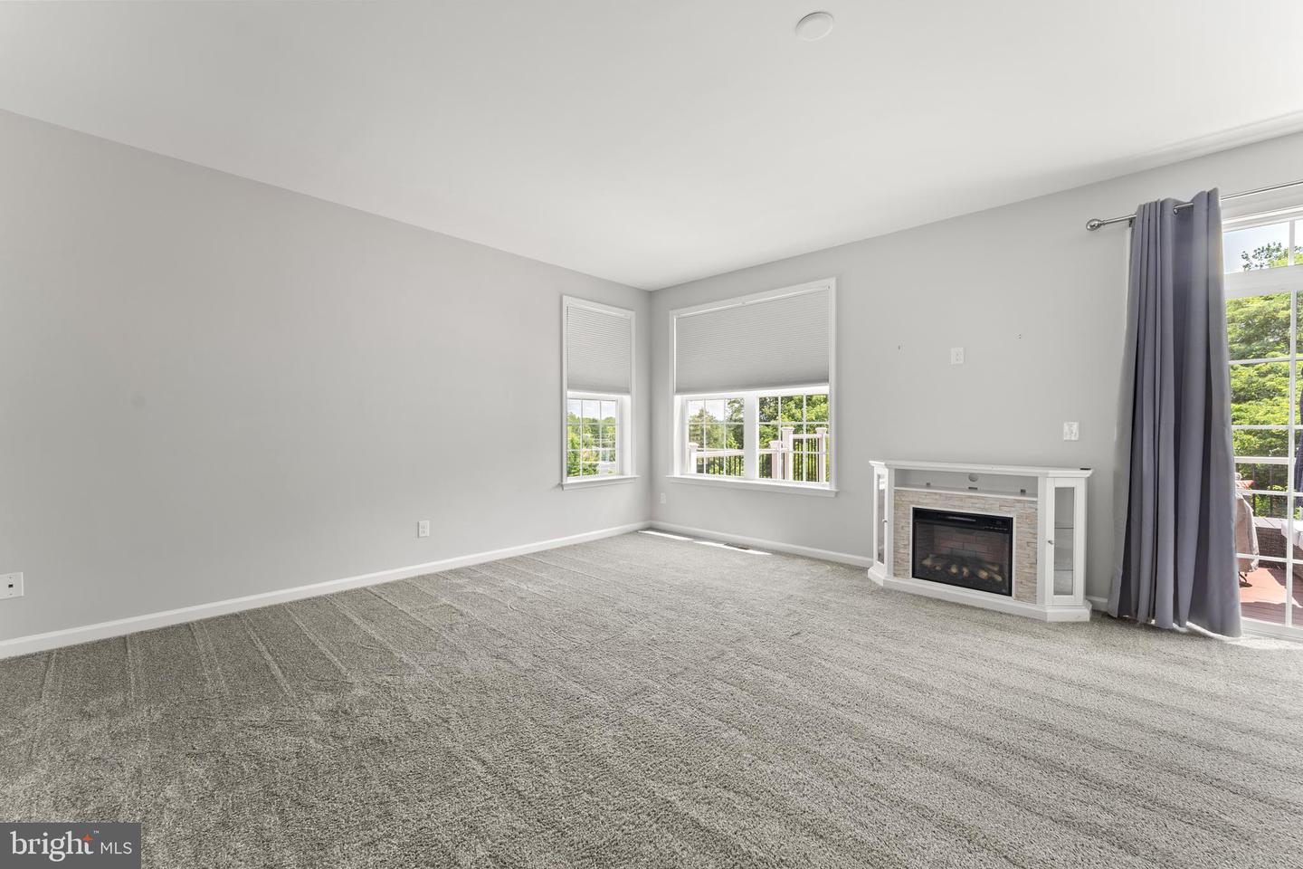 1214 RAMBLE DR, FREDERICKSBURG, Virginia 22401, 4 Bedrooms Bedrooms, ,2 BathroomsBathrooms,Residential,For sale,1214 RAMBLE DR,VAFB2008284 MLS # VAFB2008284