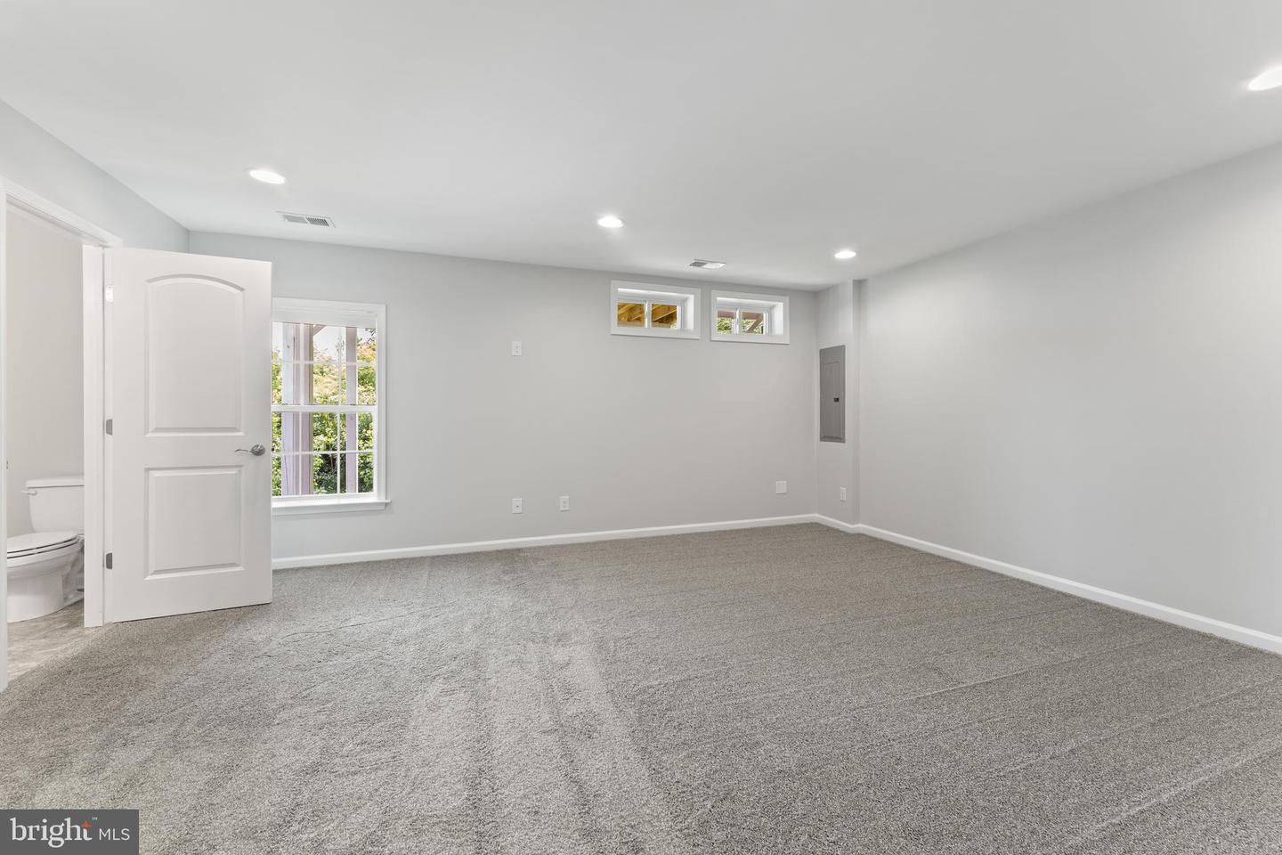 1214 RAMBLE DR, FREDERICKSBURG, Virginia 22401, 4 Bedrooms Bedrooms, ,2 BathroomsBathrooms,Residential,For sale,1214 RAMBLE DR,VAFB2008284 MLS # VAFB2008284