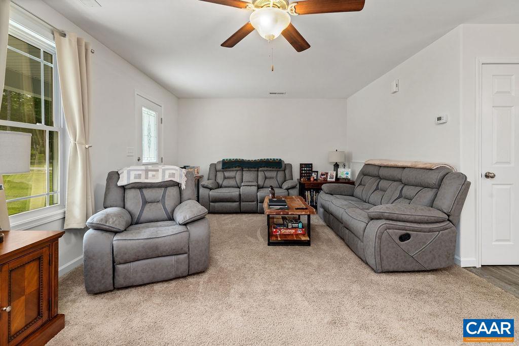 968 JENNYS CREEK RD, ROSELAND, Virginia 22967, 5 Bedrooms Bedrooms, ,3 BathroomsBathrooms,Residential,For sale,968 JENNYS CREEK RD,665533 MLS # 665533