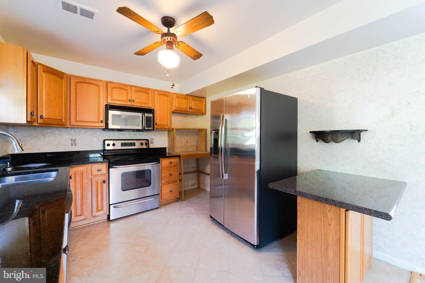 4153 BASSETT CT, DUMFRIES, Virginia 22026, 4 Bedrooms Bedrooms, ,2 BathroomsBathrooms,Residential,For sale,4153 BASSETT CT,VAPW2096640 MLS # VAPW2096640