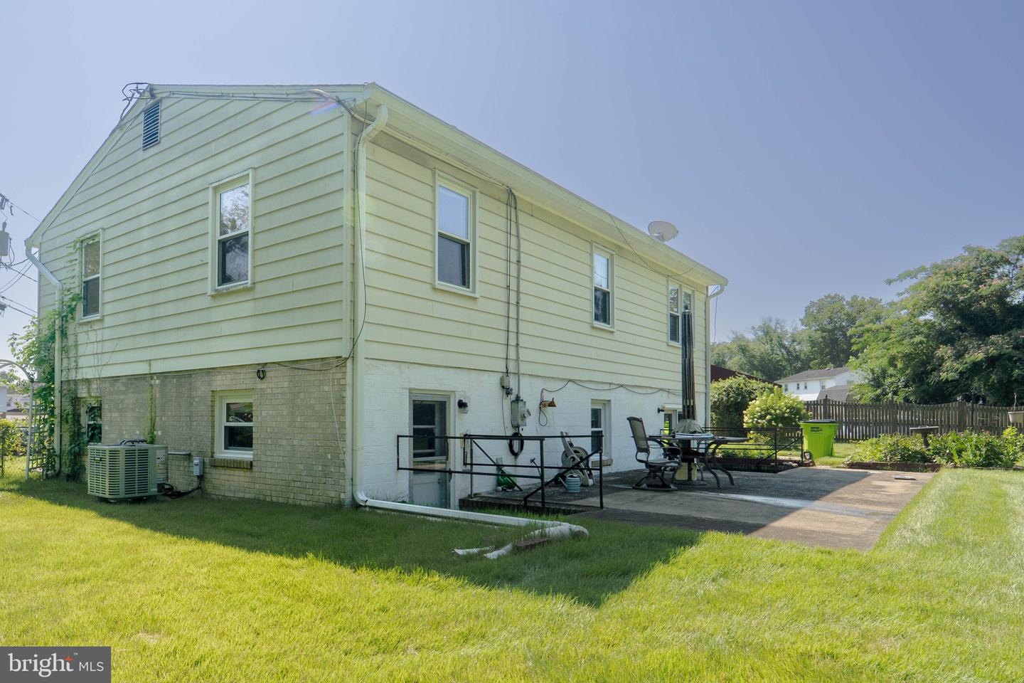 4153 BASSETT CT, DUMFRIES, Virginia 22026, 4 Bedrooms Bedrooms, ,2 BathroomsBathrooms,Residential,For sale,4153 BASSETT CT,VAPW2096640 MLS # VAPW2096640