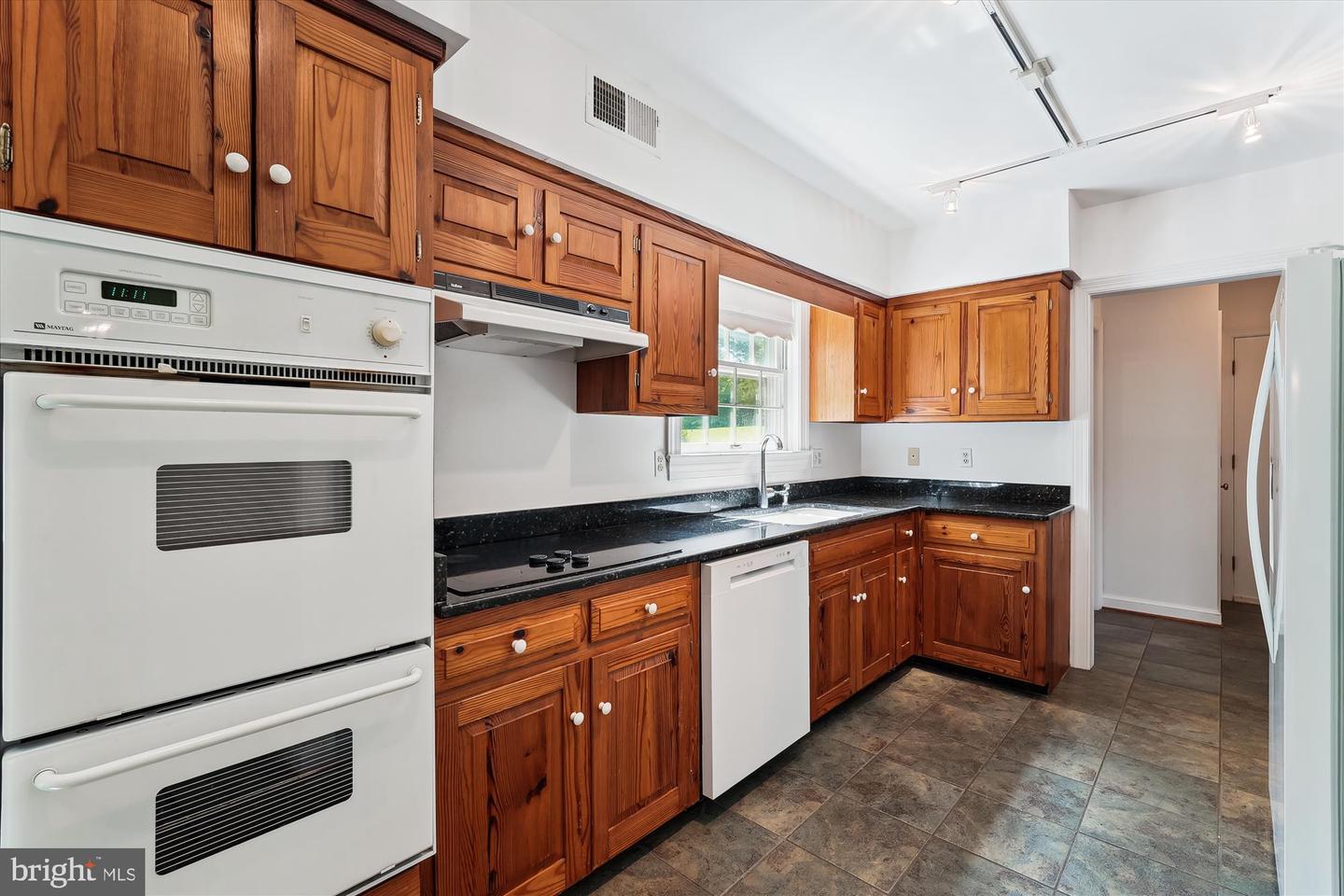 37054 ADAMS GREEN LN, MIDDLEBURG, Virginia 20117, 4 Bedrooms Bedrooms, ,2 BathroomsBathrooms,Residential,For sale,37054 ADAMS GREEN LN,VALO2099362 MLS # VALO2099362