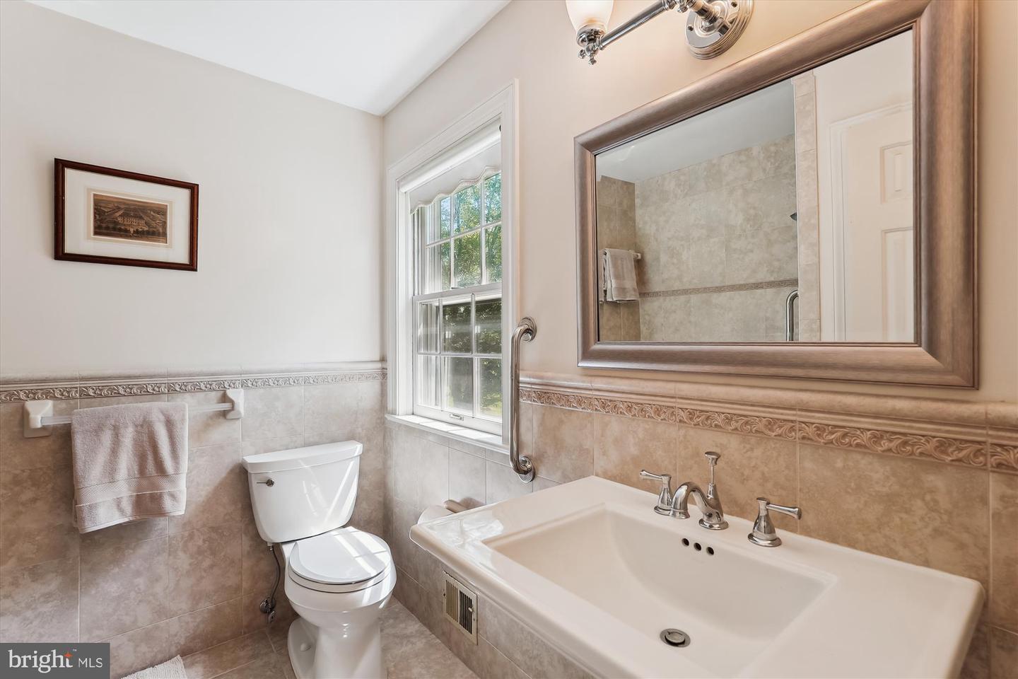 37054 ADAMS GREEN LN, MIDDLEBURG, Virginia 20117, 4 Bedrooms Bedrooms, ,2 BathroomsBathrooms,Residential,For sale,37054 ADAMS GREEN LN,VALO2099362 MLS # VALO2099362