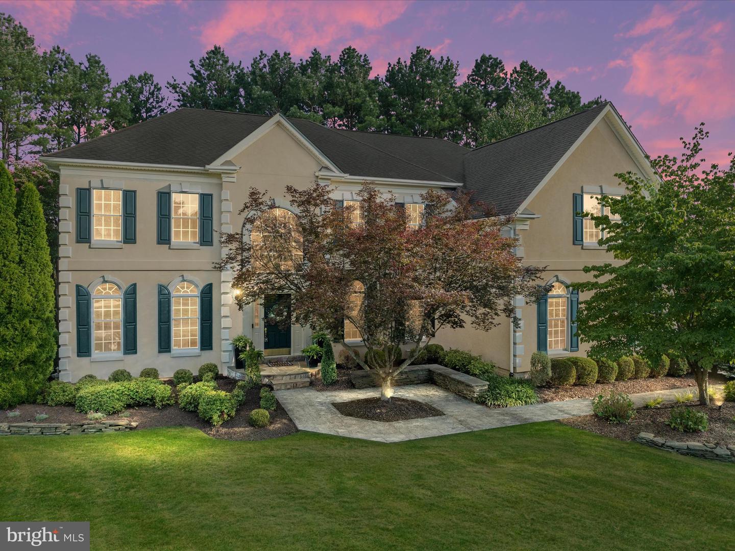 15047 MEDINAH CT, HAYMARKET, Virginia 20169, 5 Bedrooms Bedrooms, ,5 BathroomsBathrooms,Residential,For sale,15047 MEDINAH CT,VAPW2096966 MLS # VAPW2096966