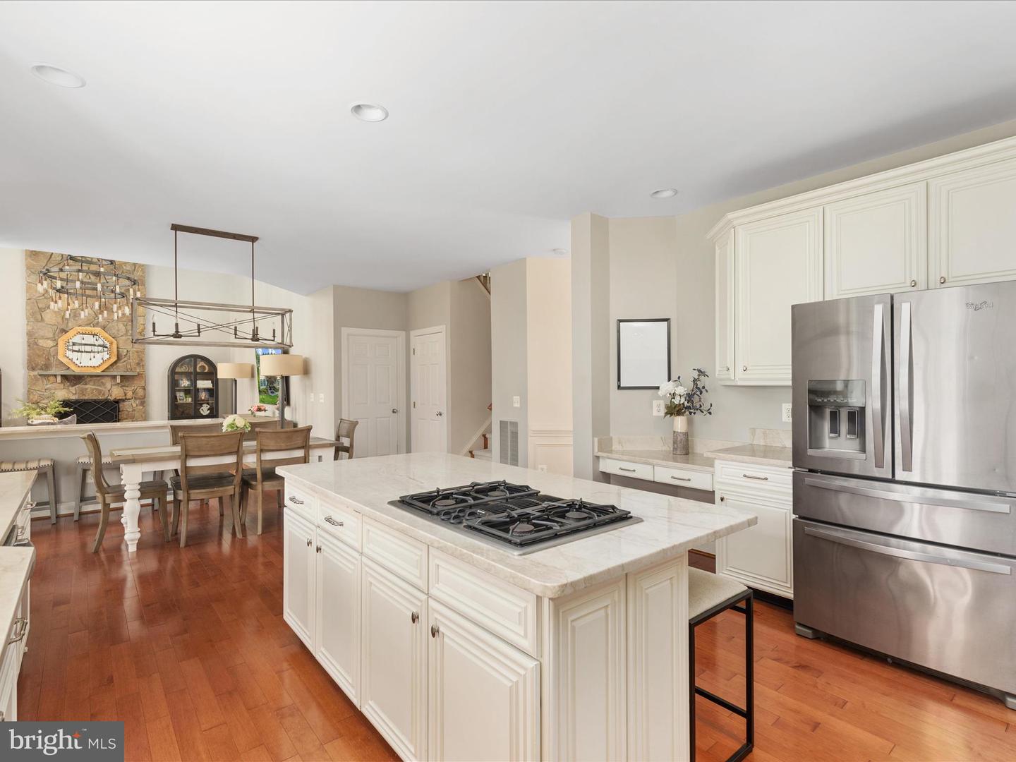 15047 MEDINAH CT, HAYMARKET, Virginia 20169, 5 Bedrooms Bedrooms, ,5 BathroomsBathrooms,Residential,For sale,15047 MEDINAH CT,VAPW2096966 MLS # VAPW2096966