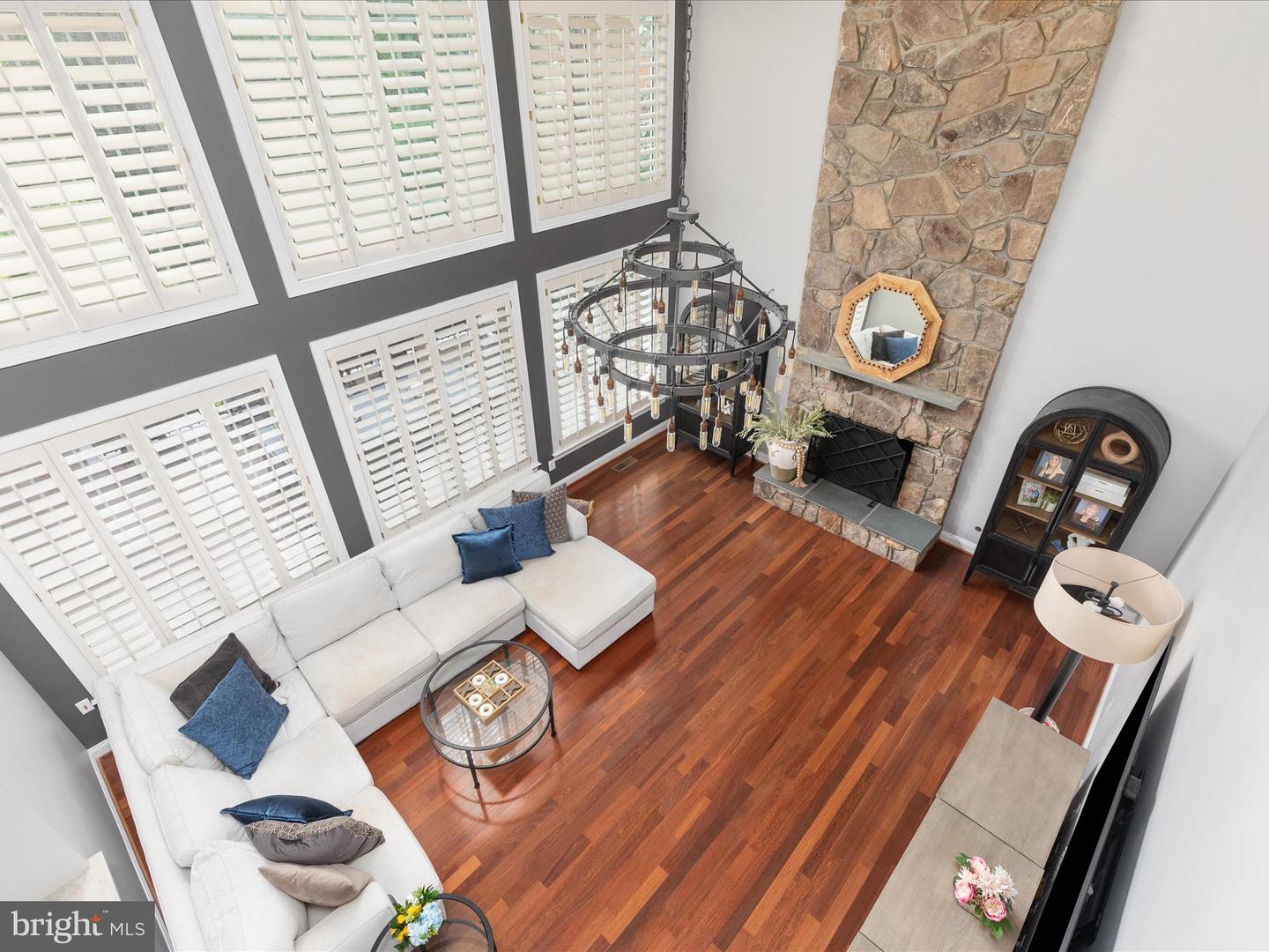 15047 MEDINAH CT, HAYMARKET, Virginia 20169, 5 Bedrooms Bedrooms, ,5 BathroomsBathrooms,Residential,For sale,15047 MEDINAH CT,VAPW2096966 MLS # VAPW2096966