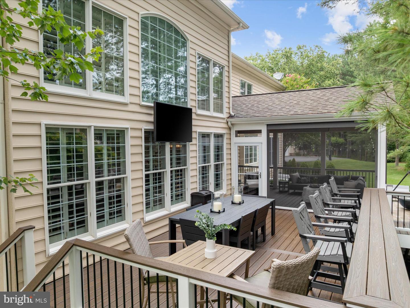 15047 MEDINAH CT, HAYMARKET, Virginia 20169, 5 Bedrooms Bedrooms, ,5 BathroomsBathrooms,Residential,For sale,15047 MEDINAH CT,VAPW2096966 MLS # VAPW2096966