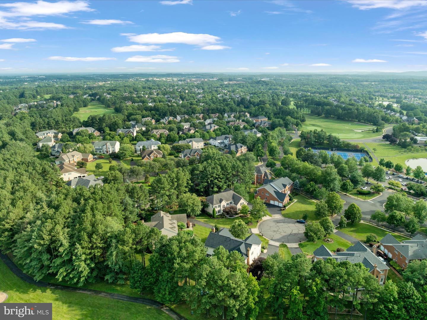 15047 MEDINAH CT, HAYMARKET, Virginia 20169, 5 Bedrooms Bedrooms, ,5 BathroomsBathrooms,Residential,For sale,15047 MEDINAH CT,VAPW2096966 MLS # VAPW2096966