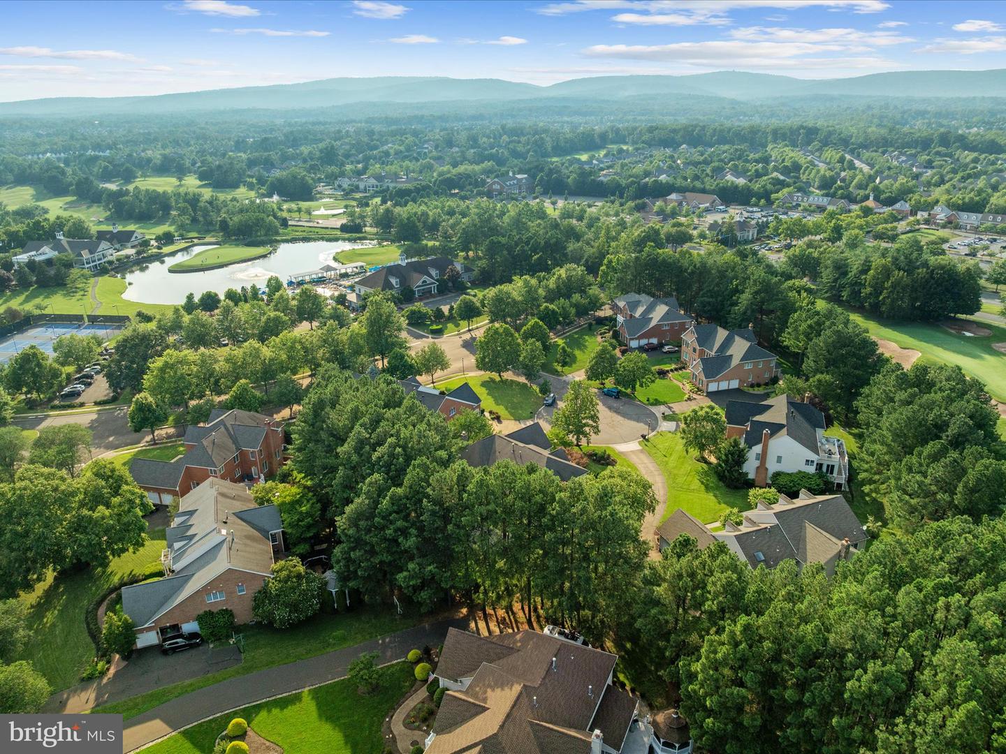 15047 MEDINAH CT, HAYMARKET, Virginia 20169, 5 Bedrooms Bedrooms, ,5 BathroomsBathrooms,Residential,For sale,15047 MEDINAH CT,VAPW2096966 MLS # VAPW2096966
