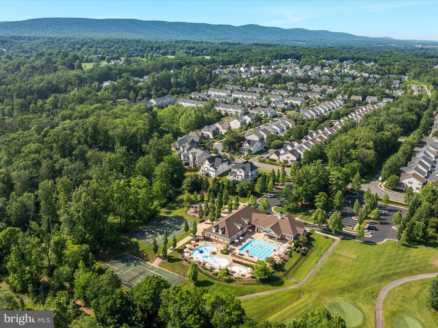15047 MEDINAH CT, HAYMARKET, Virginia 20169, 5 Bedrooms Bedrooms, ,5 BathroomsBathrooms,Residential,For sale,15047 MEDINAH CT,VAPW2096966 MLS # VAPW2096966