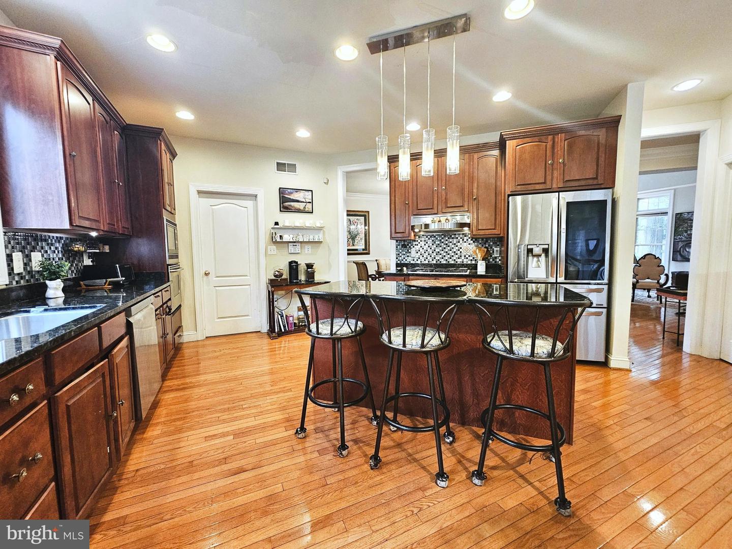 6941 PINE CREST AVE, MCLEAN, Virginia 22101, 5 Bedrooms Bedrooms, ,4 BathroomsBathrooms,Residential,For sale,6941 PINE CREST AVE,VAFX2247236 MLS # VAFX2247236