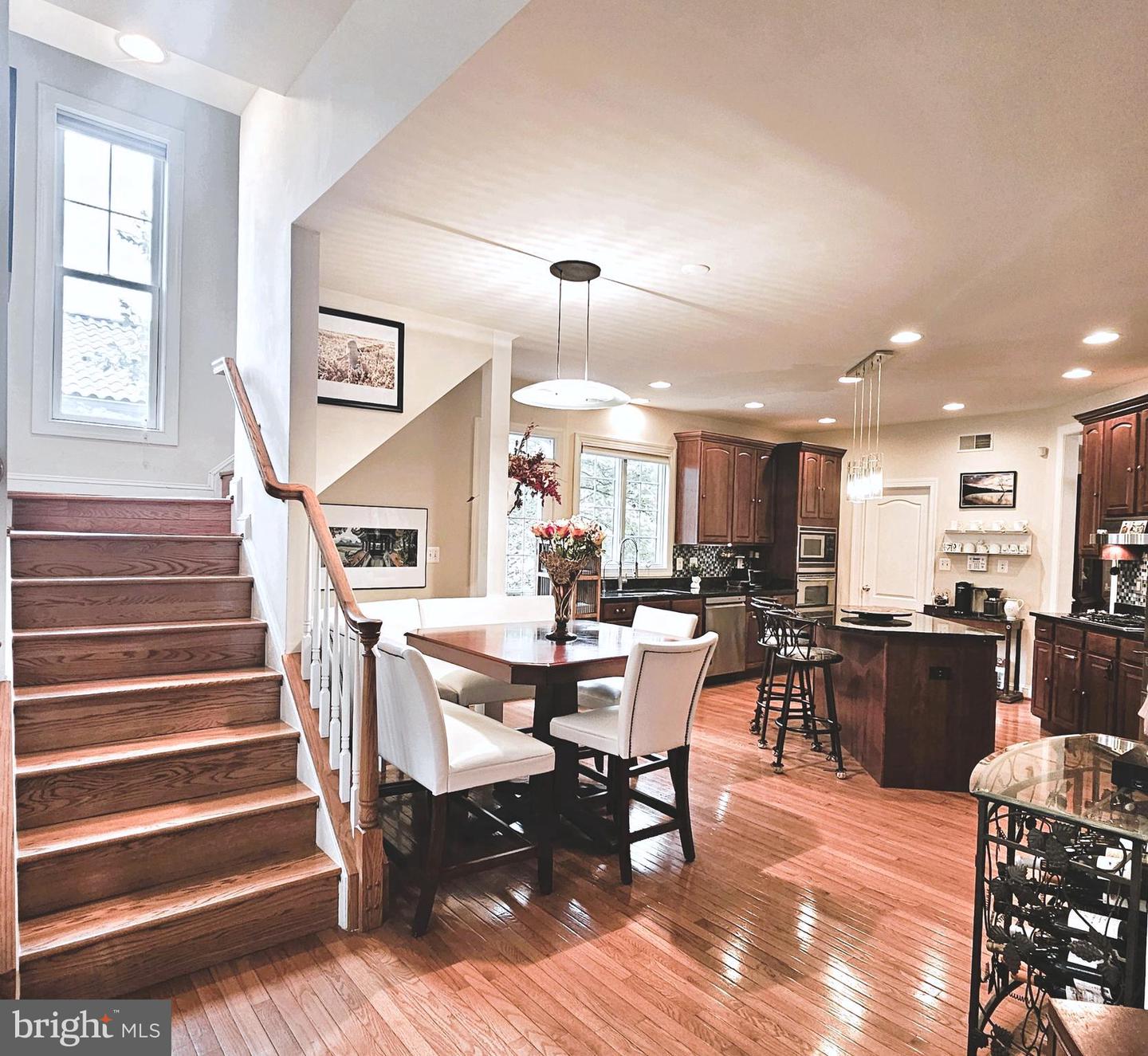 6941 PINE CREST AVE, MCLEAN, Virginia 22101, 5 Bedrooms Bedrooms, ,4 BathroomsBathrooms,Residential,For sale,6941 PINE CREST AVE,VAFX2247236 MLS # VAFX2247236