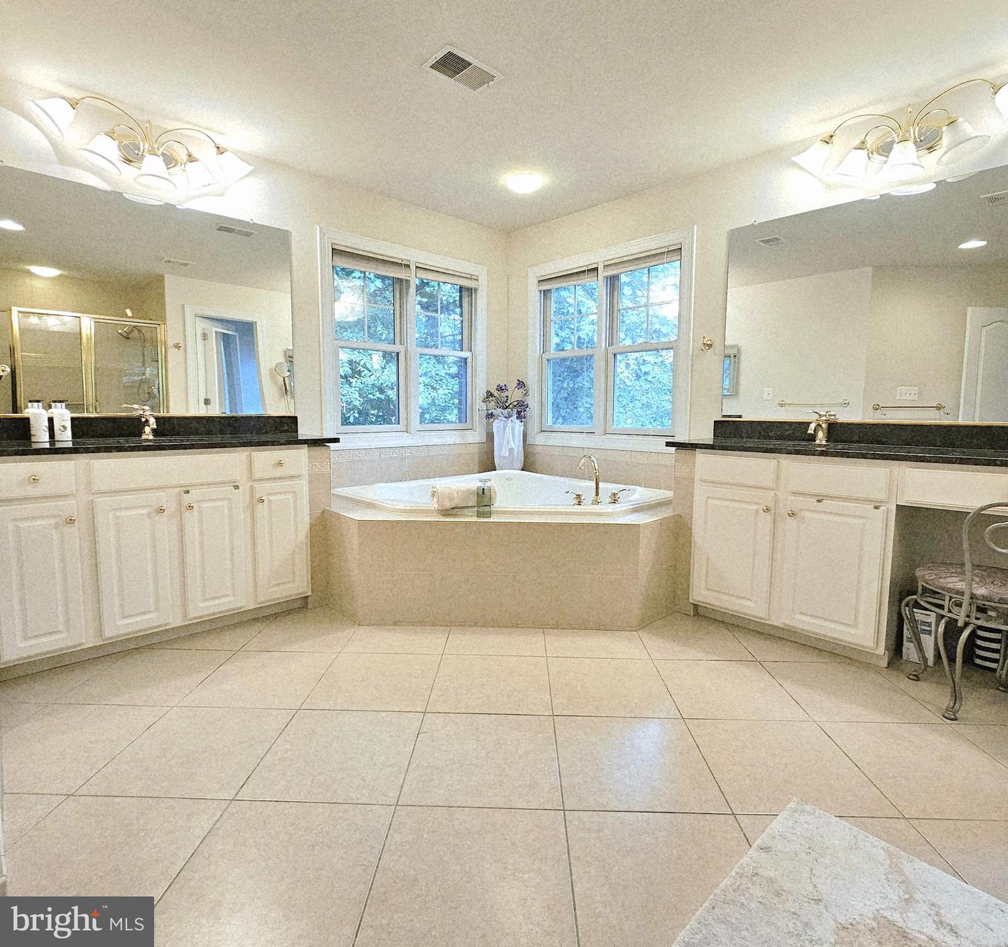 6941 PINE CREST AVE, MCLEAN, Virginia 22101, 5 Bedrooms Bedrooms, ,4 BathroomsBathrooms,Residential,For sale,6941 PINE CREST AVE,VAFX2247236 MLS # VAFX2247236
