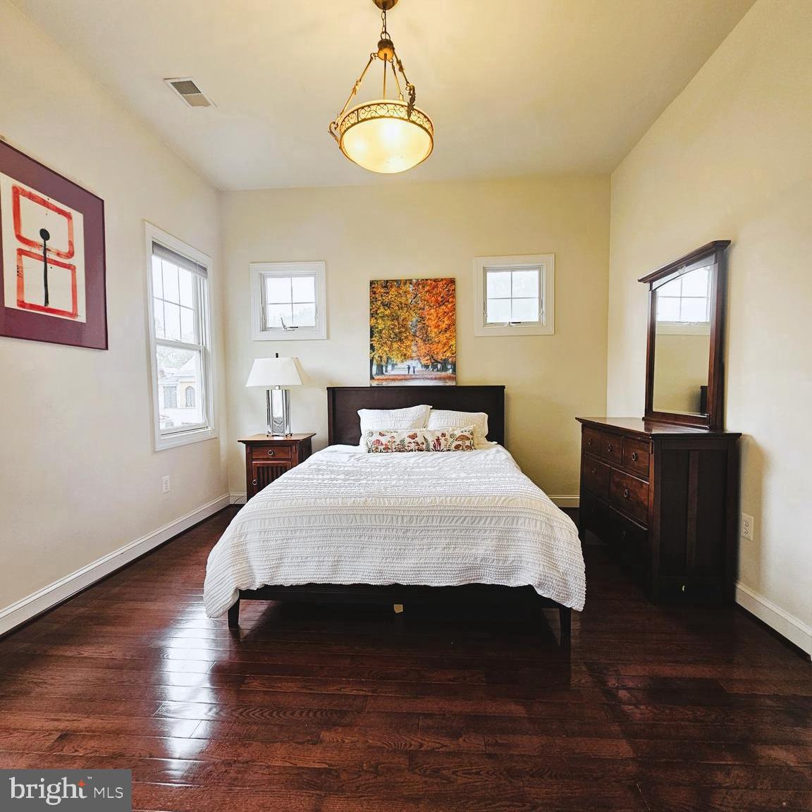 6941 PINE CREST AVE, MCLEAN, Virginia 22101, 5 Bedrooms Bedrooms, ,4 BathroomsBathrooms,Residential,For sale,6941 PINE CREST AVE,VAFX2247236 MLS # VAFX2247236