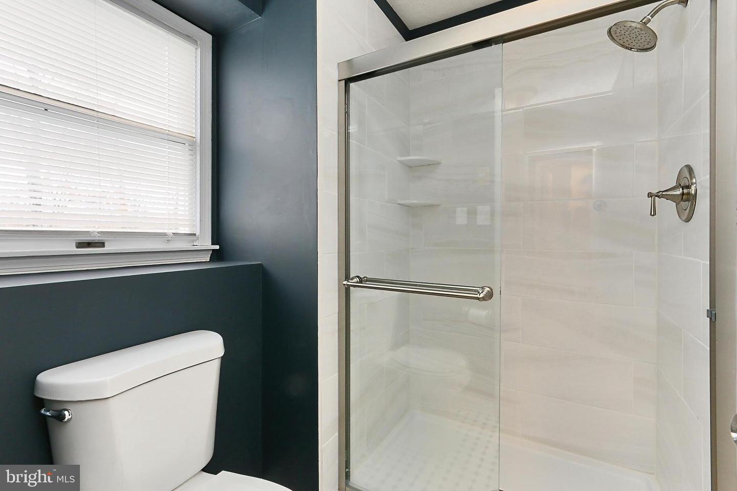 7400 POPLAR POINT LN, WARRENTON, Virginia 20186, 5 Bedrooms Bedrooms, ,4 BathroomsBathrooms,Residential,For sale,7400 POPLAR POINT LN,VAFQ2016090 MLS # VAFQ2016090