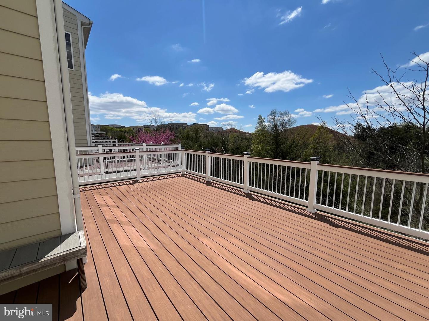 20657 ERSKINE TER, ASHBURN, Virginia 20147, 4 Bedrooms Bedrooms, ,3 BathroomsBathrooms,Residential,For sale,20657 ERSKINE TER,VALO2093936 MLS # VALO2093936