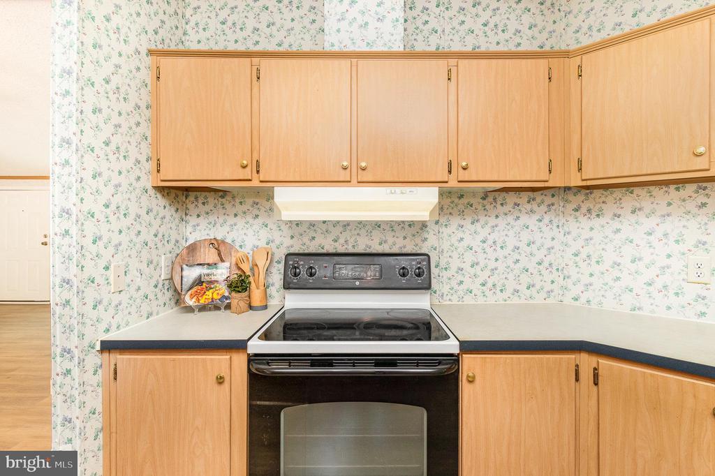 6437 SUNSET RD, SPOTSYLVANIA, Virginia 22551, 3 Bedrooms Bedrooms, ,2 BathroomsBathrooms,Residential,6437 SUNSET RD,VASP2034610 MLS # VASP2034610