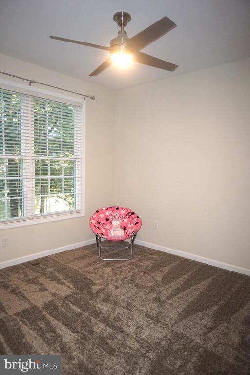 303 STRATFORD CIR, LOCUST GROVE, Virginia 22508, 3 Bedrooms Bedrooms, ,2 BathroomsBathrooms,Residential,LAKE OF THE WOODS ASSOC,303 STRATFORD CIR,VAOR2010196 MLS # VAOR2010196
