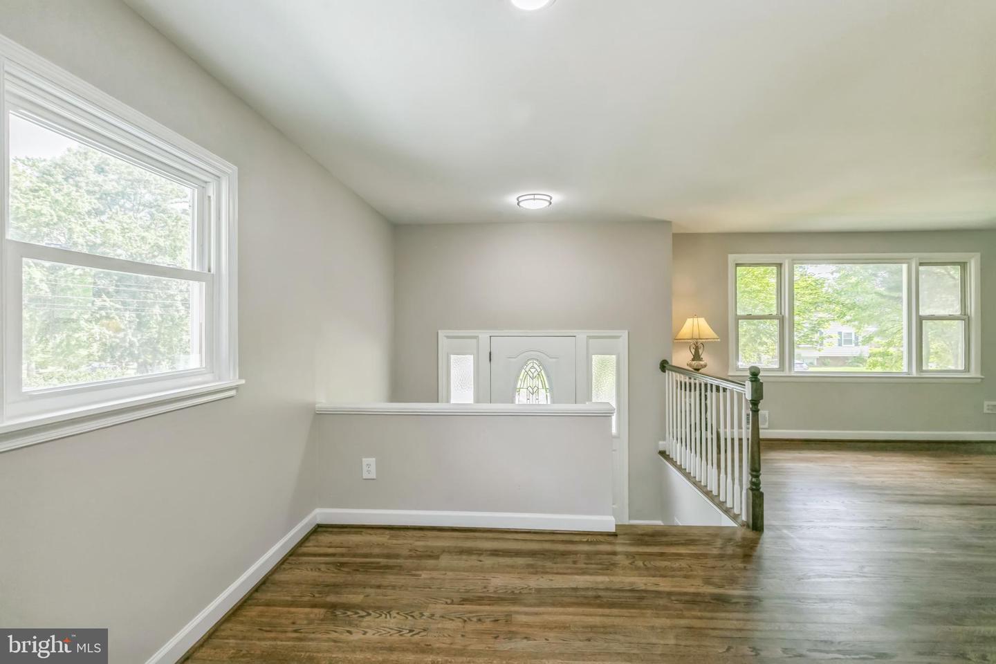 8902 SYLVANIA ST, LORTON, Virginia 22079, 4 Bedrooms Bedrooms, ,2 BathroomsBathrooms,Residential,For sale,8902 SYLVANIA ST,VAFX2234794 MLS # VAFX2234794