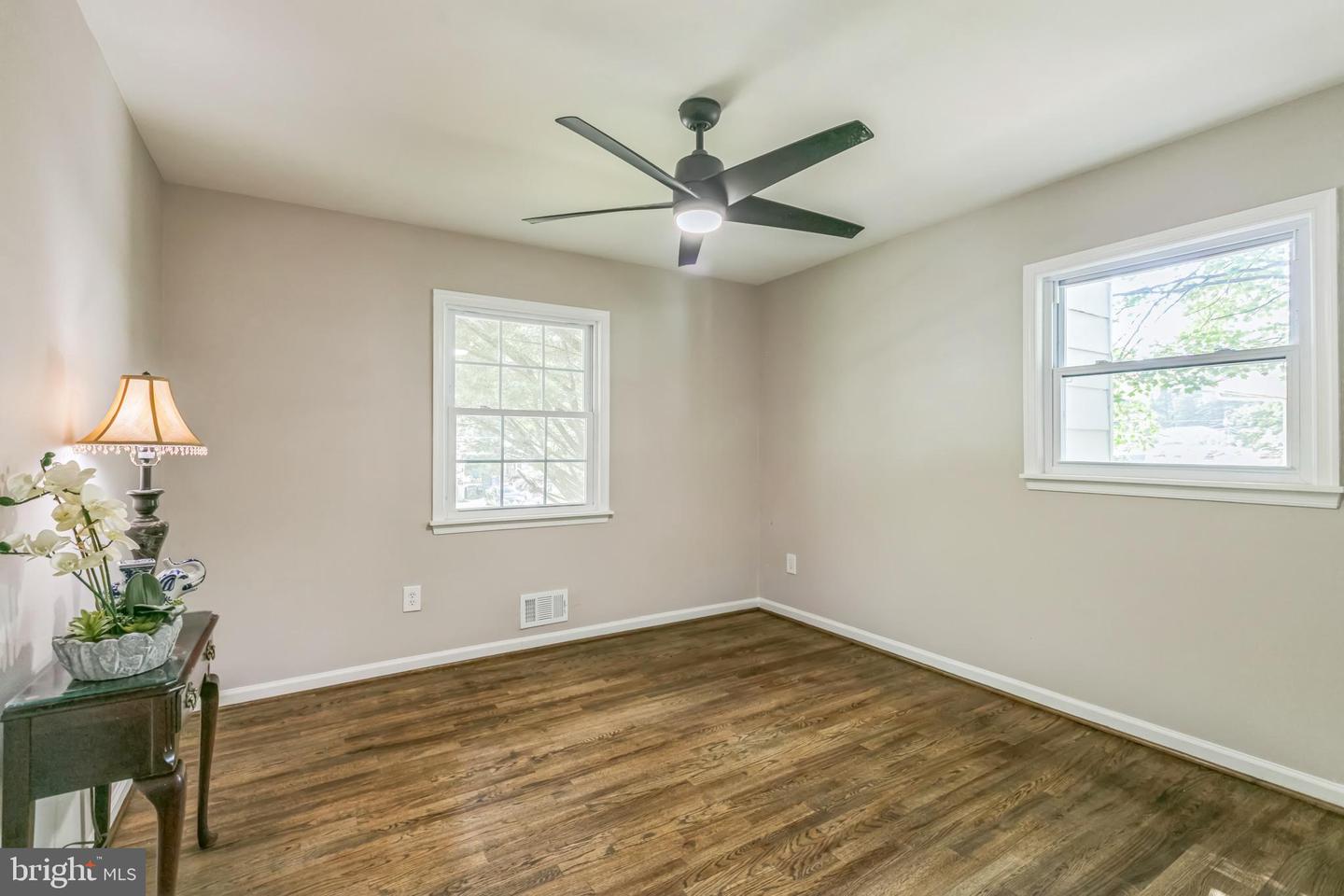 8902 SYLVANIA ST, LORTON, Virginia 22079, 4 Bedrooms Bedrooms, ,2 BathroomsBathrooms,Residential,For sale,8902 SYLVANIA ST,VAFX2234794 MLS # VAFX2234794