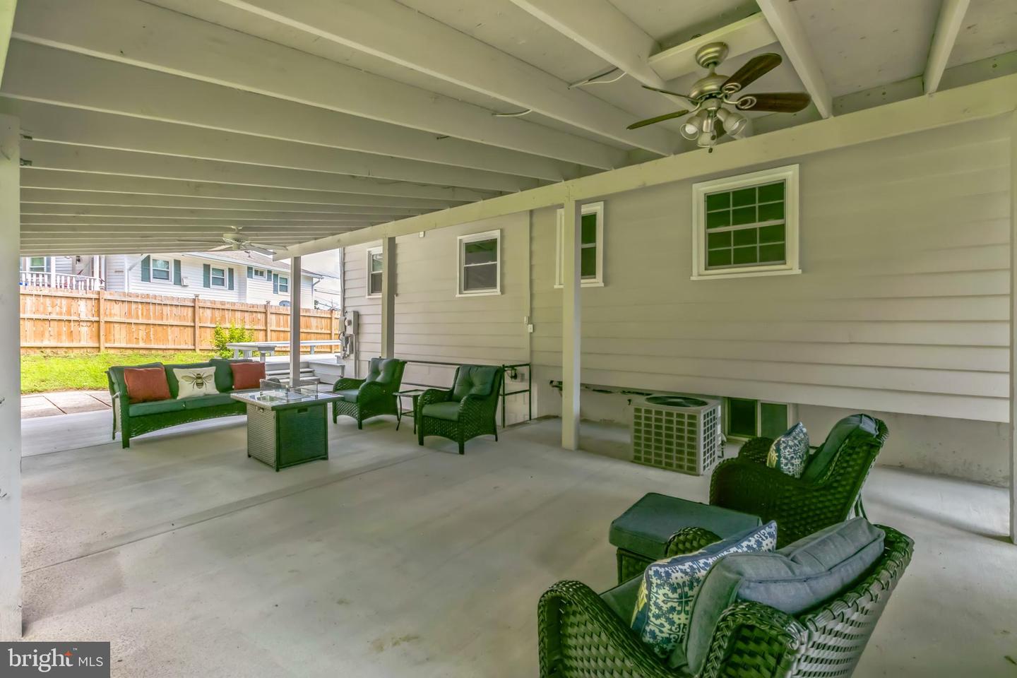 8902 SYLVANIA ST, LORTON, Virginia 22079, 4 Bedrooms Bedrooms, ,2 BathroomsBathrooms,Residential,For sale,8902 SYLVANIA ST,VAFX2234794 MLS # VAFX2234794