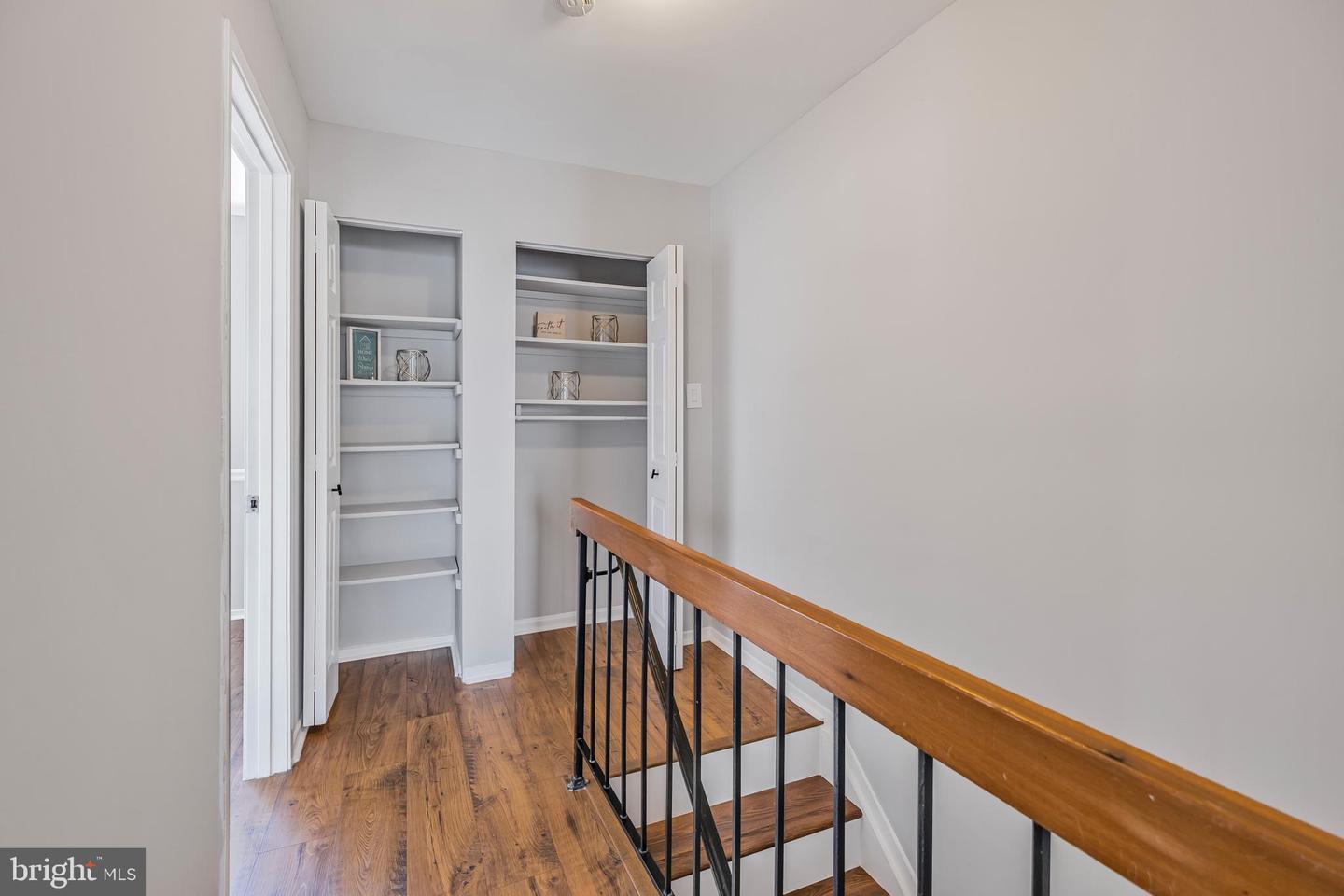 10310 BRIDGETOWN PL #56, BURKE, Virginia 22015, 2 Bedrooms Bedrooms, ,2 BathroomsBathrooms,Residential,For sale,10310 BRIDGETOWN PL #56,VAFX2235130 MLS # VAFX2235130