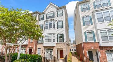 14853 CLOVERDALE RD, WOODBRIDGE, Virginia 22193, 3 Bedrooms Bedrooms, ,2 BathroomsBathrooms,Residential,For sale,14853 CLOVERDALE RD,VAPW2092606 MLS # VAPW2092606