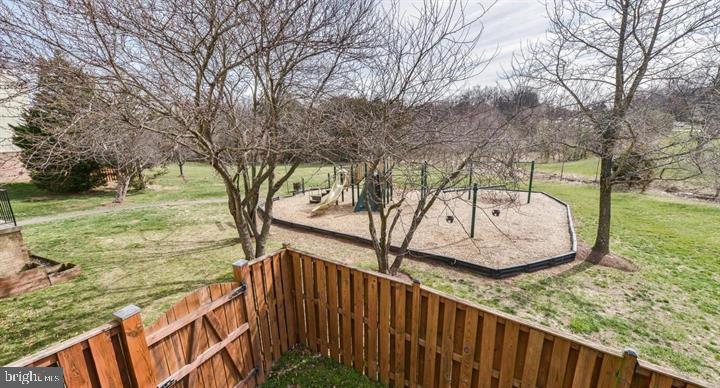 43584 BLACKSMITH SQ, ASHBURN, Virginia 20147, 4 Bedrooms Bedrooms, ,3 BathroomsBathrooms,Residential,For sale,43584 BLACKSMITH SQ,VALO2094710 MLS # VALO2094710