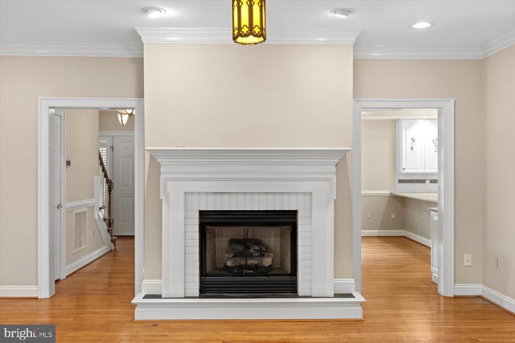 3905 CORBIN HALL LN, FREDERICKSBURG, Virginia 22408, 3 Bedrooms Bedrooms, ,2 BathroomsBathrooms,Residential,3905 CORBIN HALL LN,VASP2034550 MLS # VASP2034550