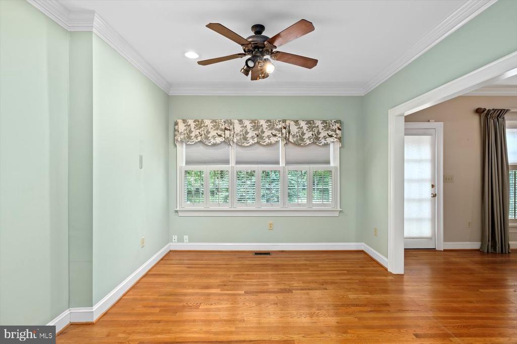 3905 CORBIN HALL LN, FREDERICKSBURG, Virginia 22408, 3 Bedrooms Bedrooms, ,2 BathroomsBathrooms,Residential,3905 CORBIN HALL LN,VASP2034550 MLS # VASP2034550