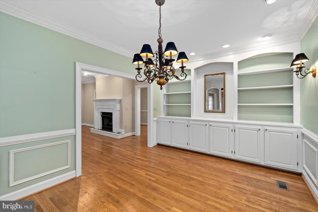 3905 CORBIN HALL LN, FREDERICKSBURG, Virginia 22408, 3 Bedrooms Bedrooms, ,2 BathroomsBathrooms,Residential,3905 CORBIN HALL LN,VASP2034550 MLS # VASP2034550