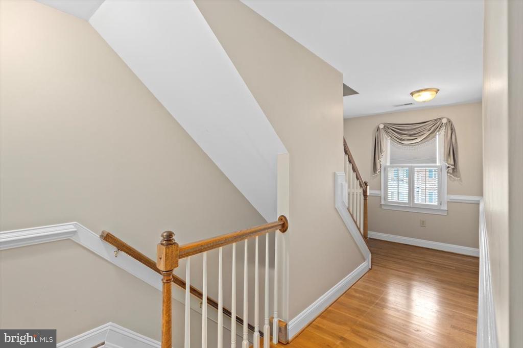 3905 CORBIN HALL LN, FREDERICKSBURG, Virginia 22408, 3 Bedrooms Bedrooms, ,2 BathroomsBathrooms,Residential,3905 CORBIN HALL LN,VASP2034550 MLS # VASP2034550