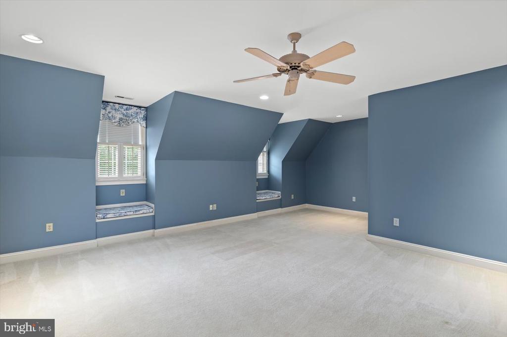 3905 CORBIN HALL LN, FREDERICKSBURG, Virginia 22408, 3 Bedrooms Bedrooms, ,2 BathroomsBathrooms,Residential,3905 CORBIN HALL LN,VASP2034550 MLS # VASP2034550