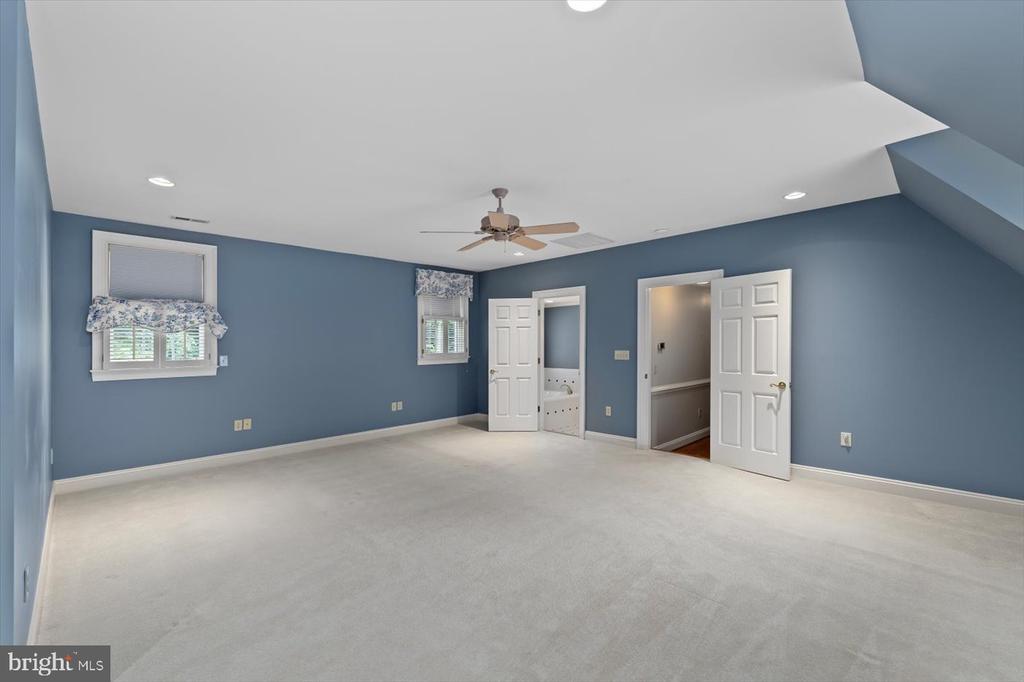 3905 CORBIN HALL LN, FREDERICKSBURG, Virginia 22408, 3 Bedrooms Bedrooms, ,2 BathroomsBathrooms,Residential,3905 CORBIN HALL LN,VASP2034550 MLS # VASP2034550