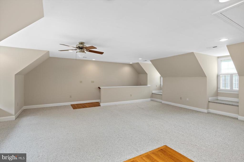 3905 CORBIN HALL LN, FREDERICKSBURG, Virginia 22408, 3 Bedrooms Bedrooms, ,2 BathroomsBathrooms,Residential,3905 CORBIN HALL LN,VASP2034550 MLS # VASP2034550