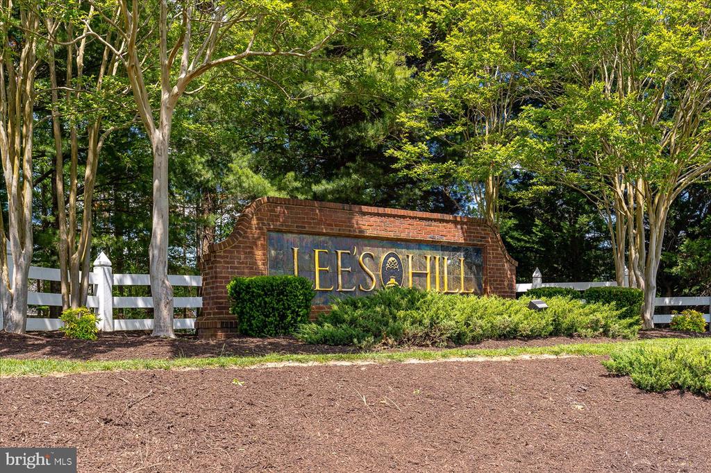 3905 CORBIN HALL LN, FREDERICKSBURG, Virginia 22408, 3 Bedrooms Bedrooms, ,2 BathroomsBathrooms,Residential,3905 CORBIN HALL LN,VASP2034550 MLS # VASP2034550
