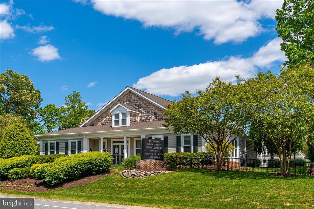 3905 CORBIN HALL LN, FREDERICKSBURG, Virginia 22408, 3 Bedrooms Bedrooms, ,2 BathroomsBathrooms,Residential,3905 CORBIN HALL LN,VASP2034550 MLS # VASP2034550