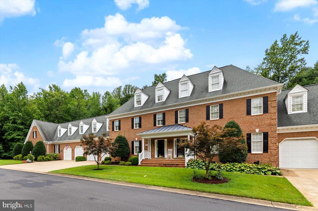 3905 CORBIN HALL LN, FREDERICKSBURG, Virginia 22408, 3 Bedrooms Bedrooms, ,2 BathroomsBathrooms,Residential,3905 CORBIN HALL LN,VASP2034550 MLS # VASP2034550