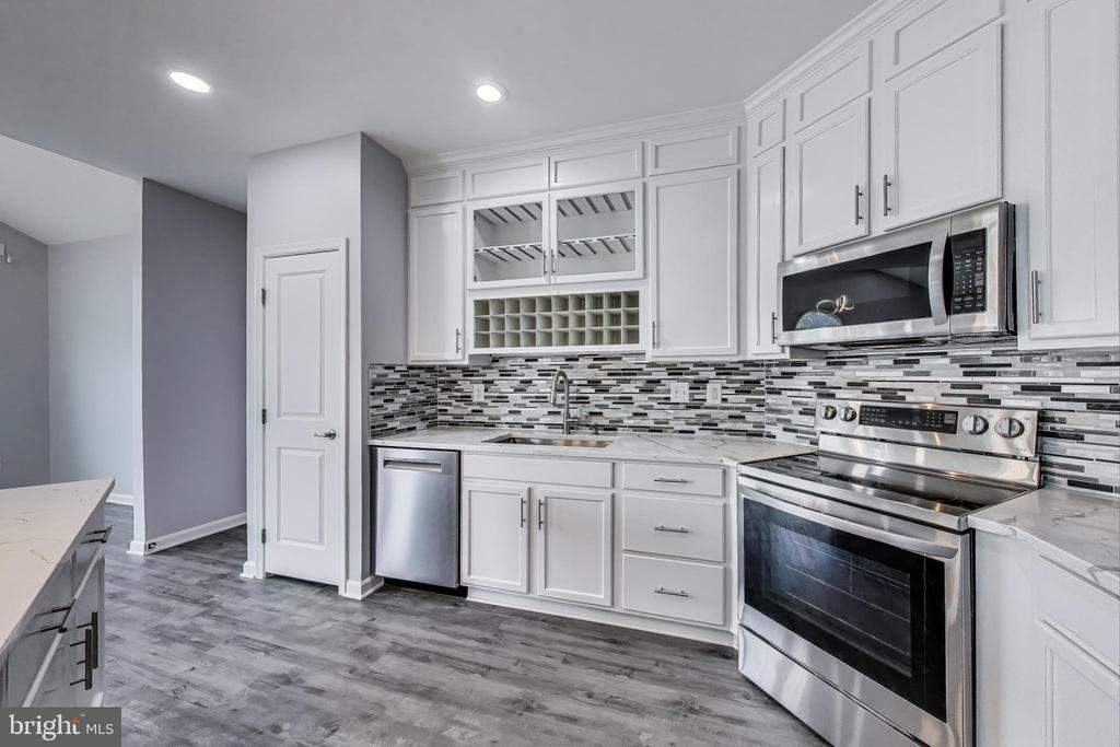 6606 LAFAYETTE AVE, BEALETON, Virginia, 3 Bedrooms Bedrooms, ,3 BathroomsBathrooms,Residential,6606 LAFAYETTE AVE,VAFQ2017404 MLS # VAFQ2017404