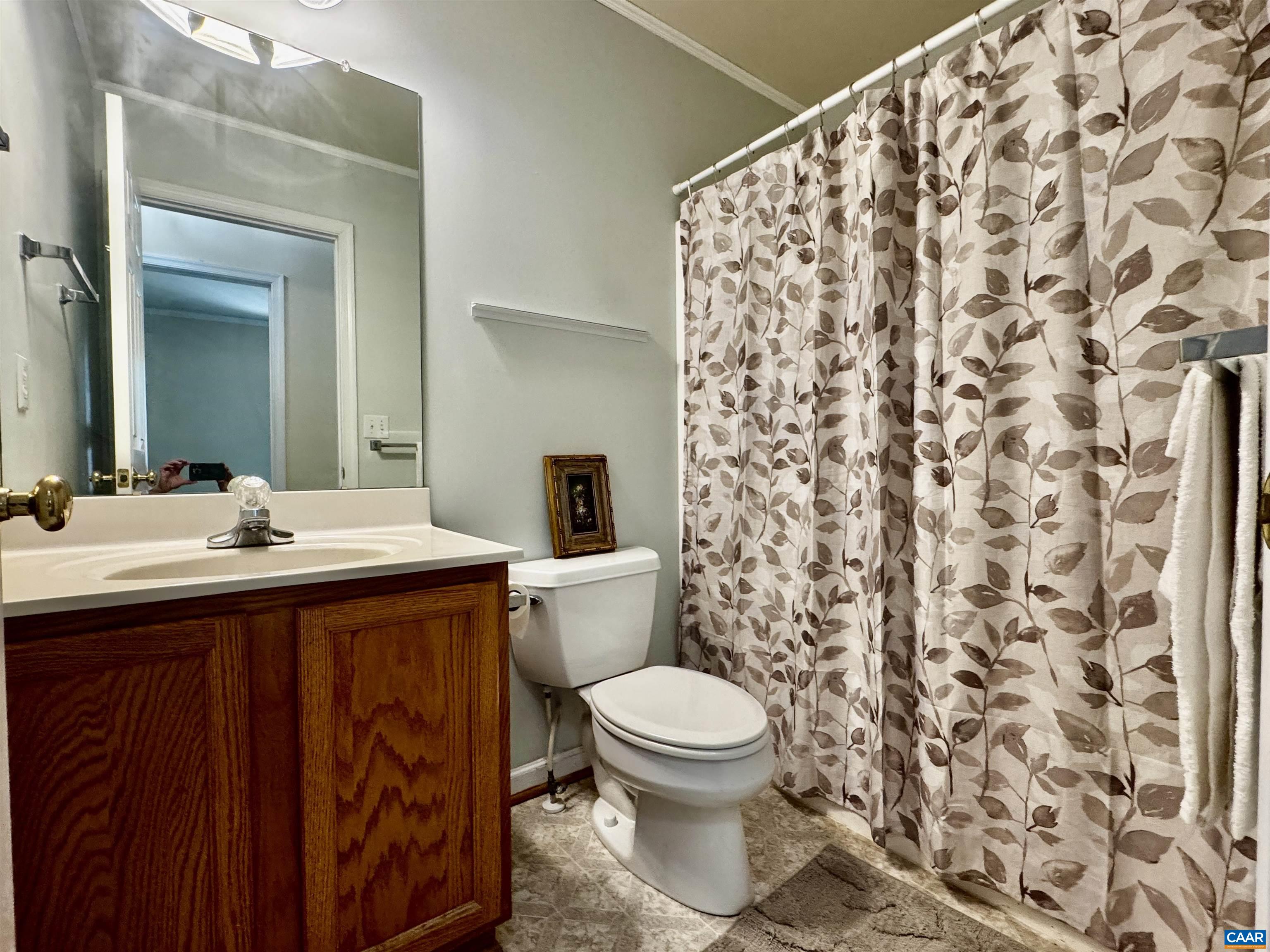 10 LOBLOLLY RD, PALMYRA, Virginia 22963, 3 Bedrooms Bedrooms, ,2 BathroomsBathrooms,Residential,PALMYRA, LAKE MONTICELLO,10 LOBLOLLY RD,666330 MLS # 666330