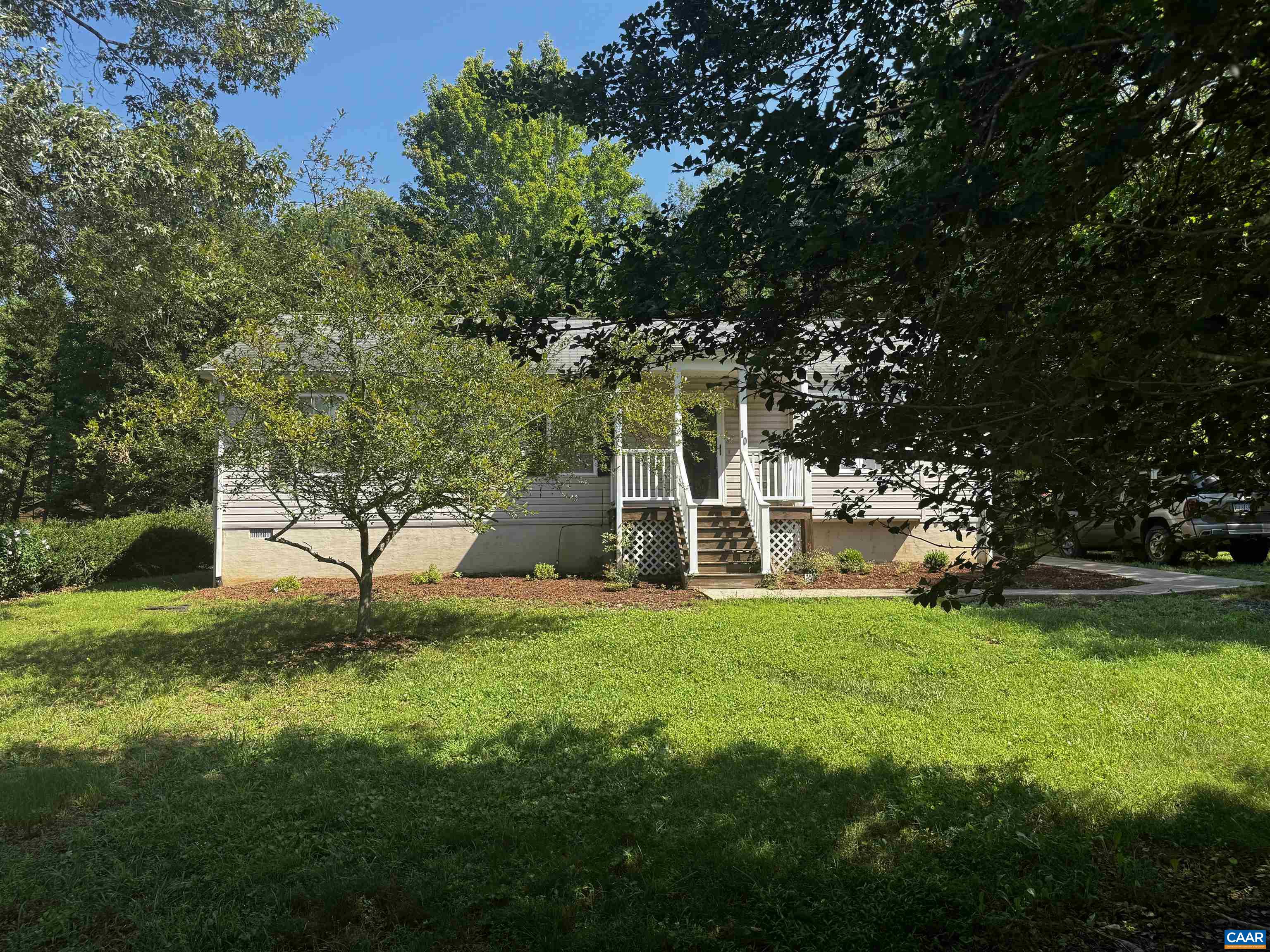 10 LOBLOLLY RD, PALMYRA, Virginia 22963, 3 Bedrooms Bedrooms, ,2 BathroomsBathrooms,Residential,PALMYRA, LAKE MONTICELLO,10 LOBLOLLY RD,666330 MLS # 666330