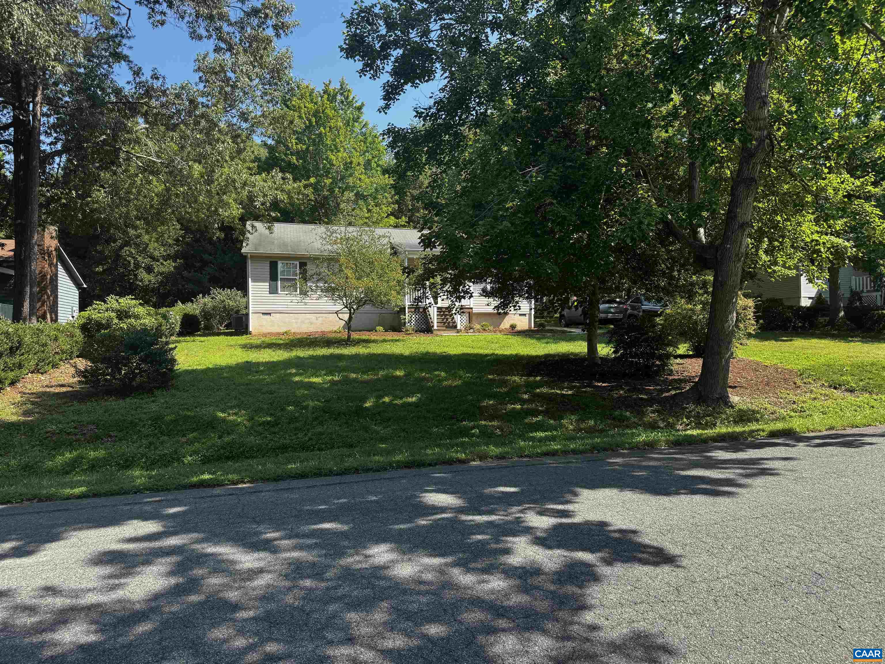 10 LOBLOLLY RD, PALMYRA, Virginia 22963, 3 Bedrooms Bedrooms, ,2 BathroomsBathrooms,Residential,PALMYRA, LAKE MONTICELLO,10 LOBLOLLY RD,666330 MLS # 666330