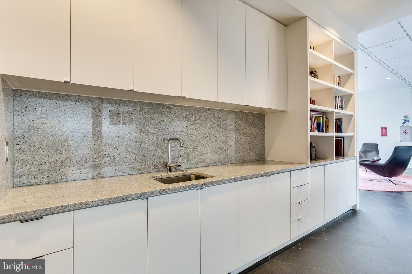 1177 22ND ST NW #7D, WASHINGTON, District Of Columbia 20037, 3 Bedrooms Bedrooms, ,3 BathroomsBathrooms,Residential,For sale,1177 22ND ST NW #7D,DCDC2200512 MLS # DCDC2200512