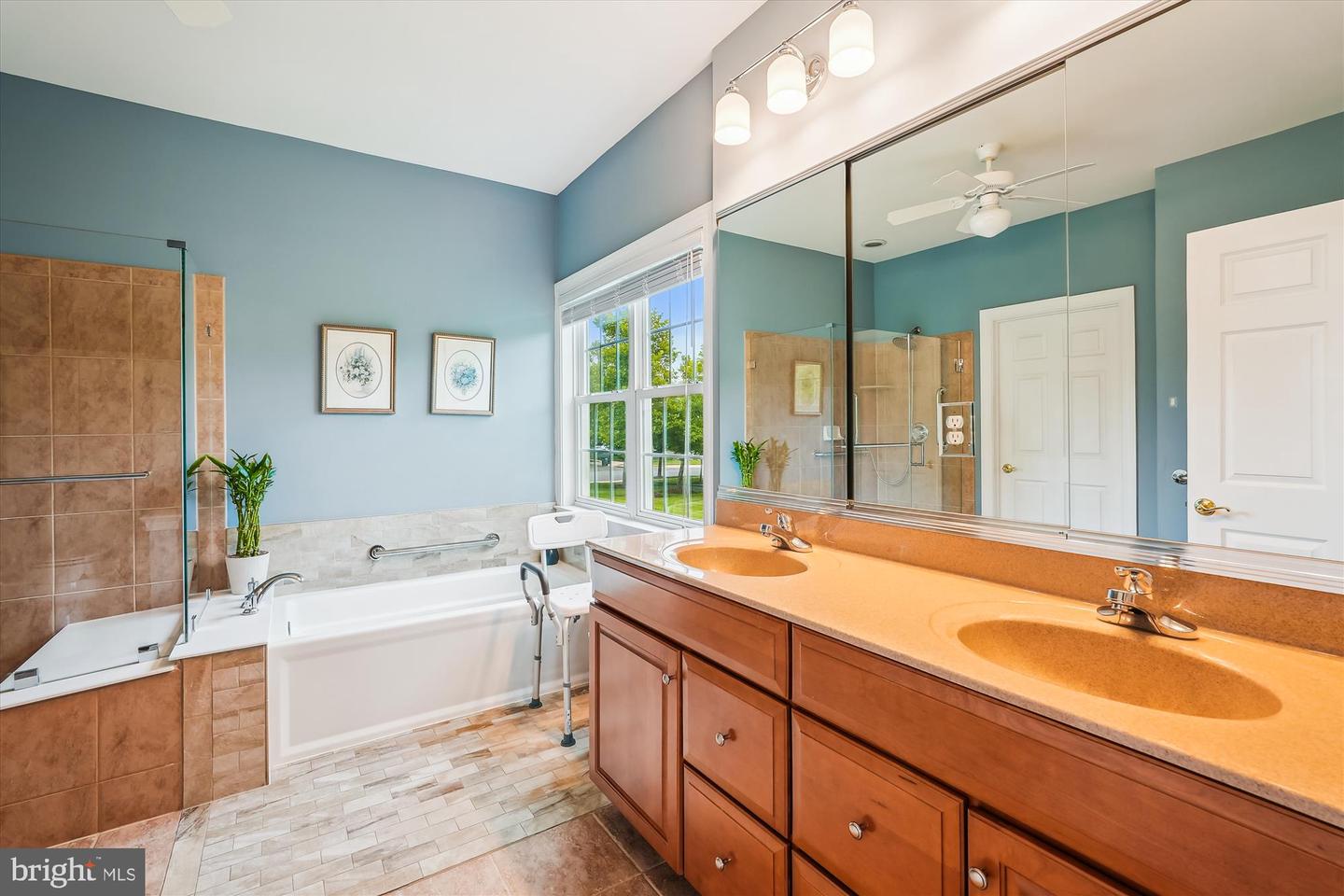 15133 CHAMPIONSHIP DR, HAYMARKET, Virginia 20169, 3 Bedrooms Bedrooms, ,3 BathroomsBathrooms,Residential,For sale,15133 CHAMPIONSHIP DR,VAPW2095056 MLS # VAPW2095056