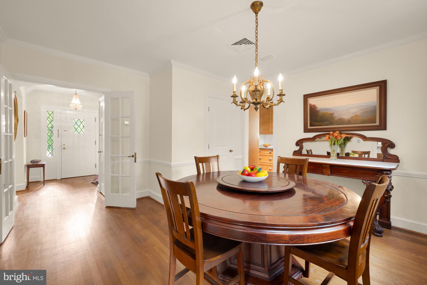 3931 MASSACHUSETTS AVE NW, WASHINGTON, District Of Columbia 20016, 4 Bedrooms Bedrooms, ,2 BathroomsBathrooms,Residential,For sale,3931 MASSACHUSETTS AVE NW,DCDC2201766 MLS # DCDC2201766