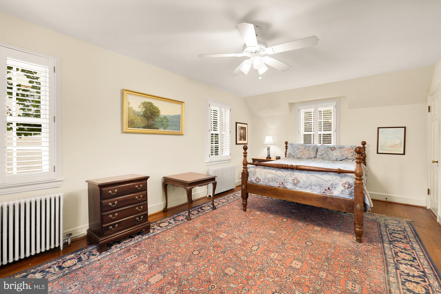 3931 MASSACHUSETTS AVE NW, WASHINGTON, District Of Columbia 20016, 4 Bedrooms Bedrooms, ,2 BathroomsBathrooms,Residential,For sale,3931 MASSACHUSETTS AVE NW,DCDC2201766 MLS # DCDC2201766