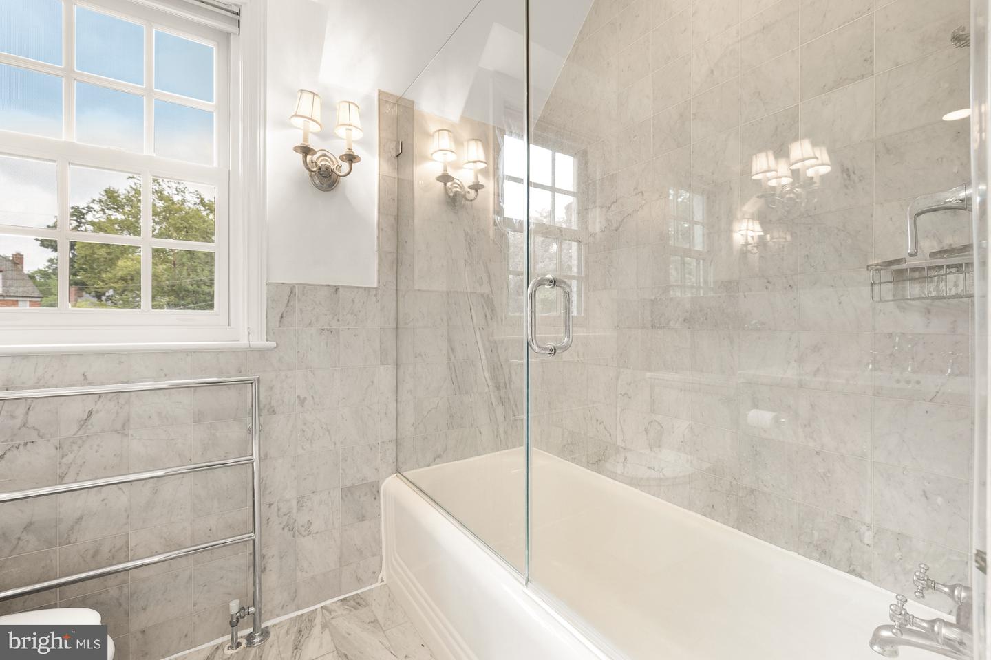 3931 MASSACHUSETTS AVE NW, WASHINGTON, District Of Columbia 20016, 4 Bedrooms Bedrooms, ,2 BathroomsBathrooms,Residential,For sale,3931 MASSACHUSETTS AVE NW,DCDC2201766 MLS # DCDC2201766
