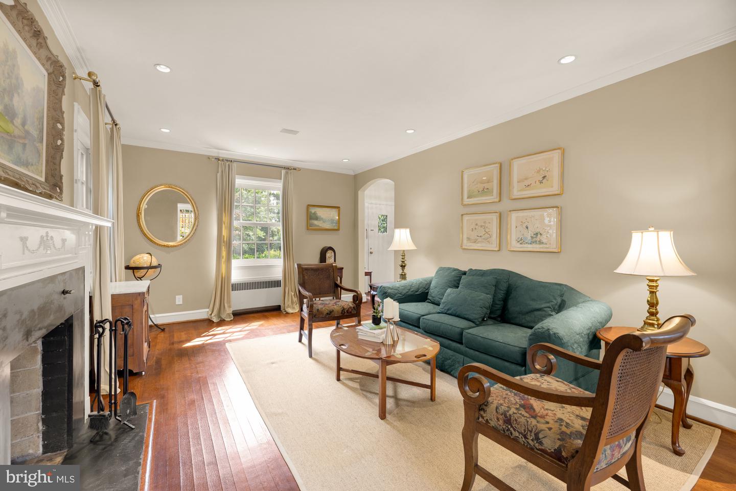 3931 MASSACHUSETTS AVE NW, WASHINGTON, District Of Columbia 20016, 4 Bedrooms Bedrooms, ,2 BathroomsBathrooms,Residential,For sale,3931 MASSACHUSETTS AVE NW,DCDC2201766 MLS # DCDC2201766